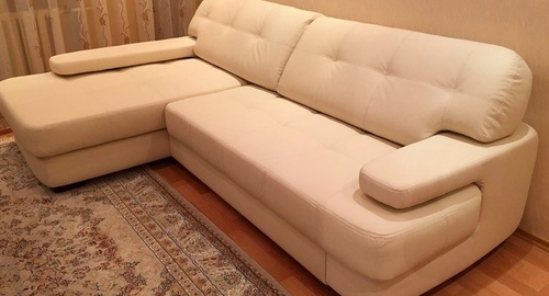 Обивка углового дивана.  Курская